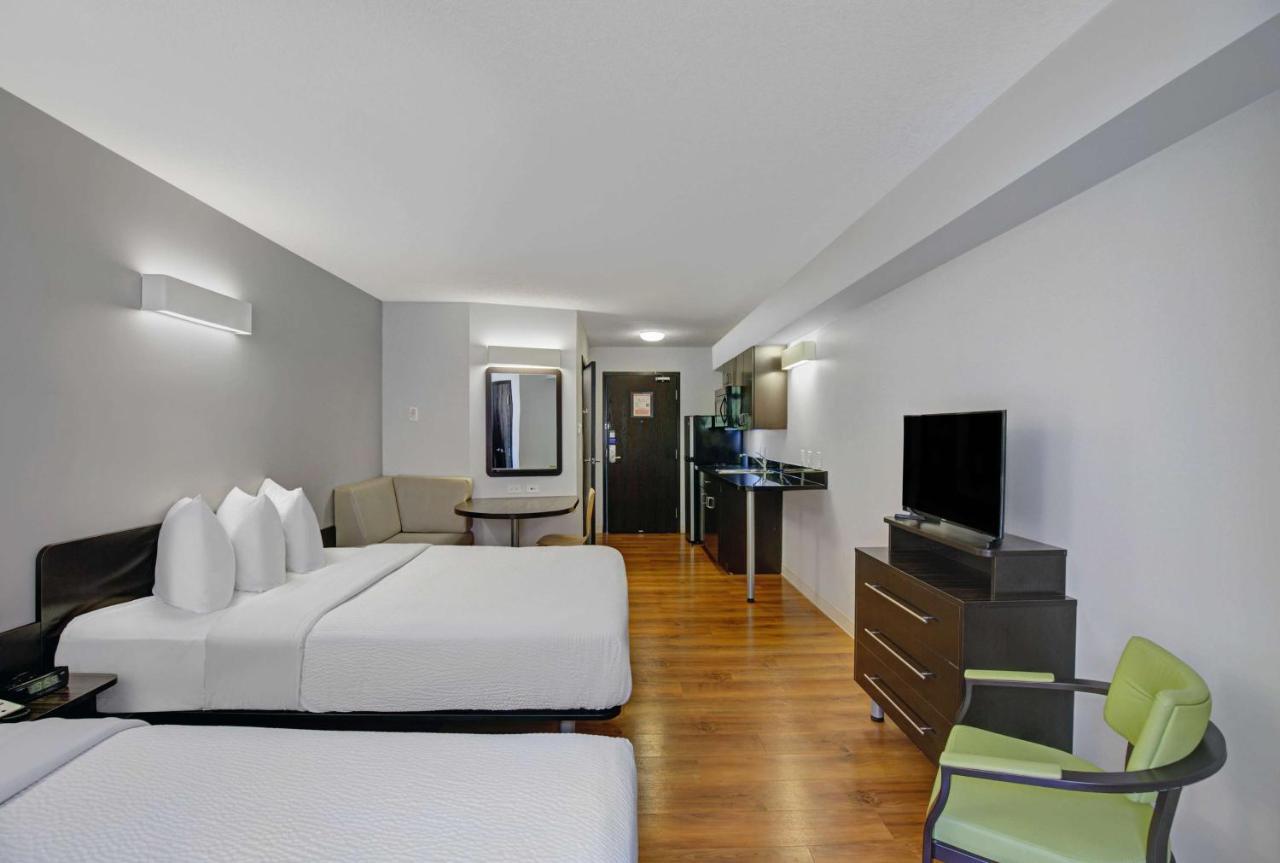 Motel 6 Airdrie Luaran gambar