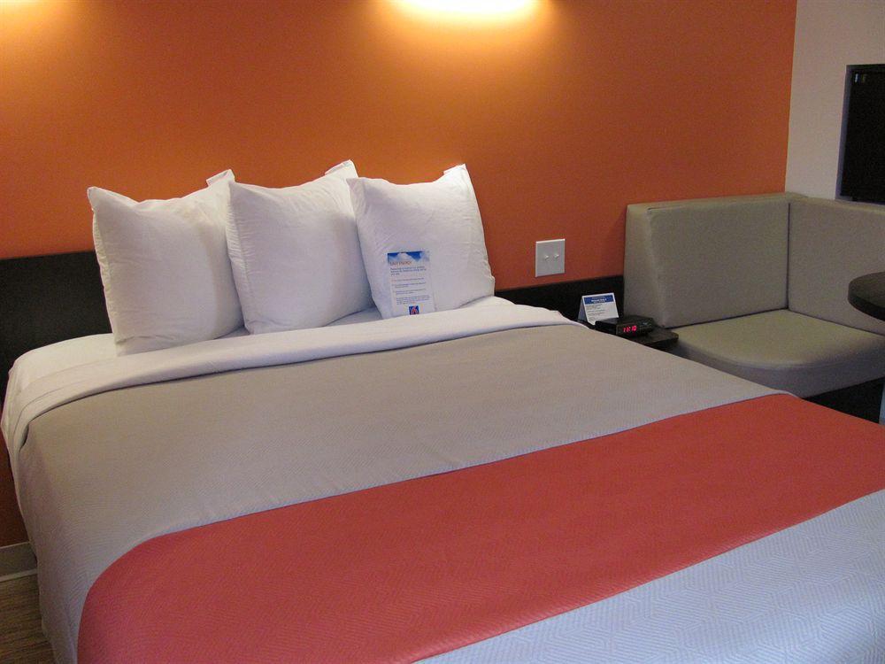 Motel 6 Airdrie Luaran gambar